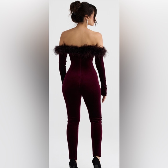 SALIMA
BLACK CHERRY VELVET JUMPSUIT - Picture 10 of 11